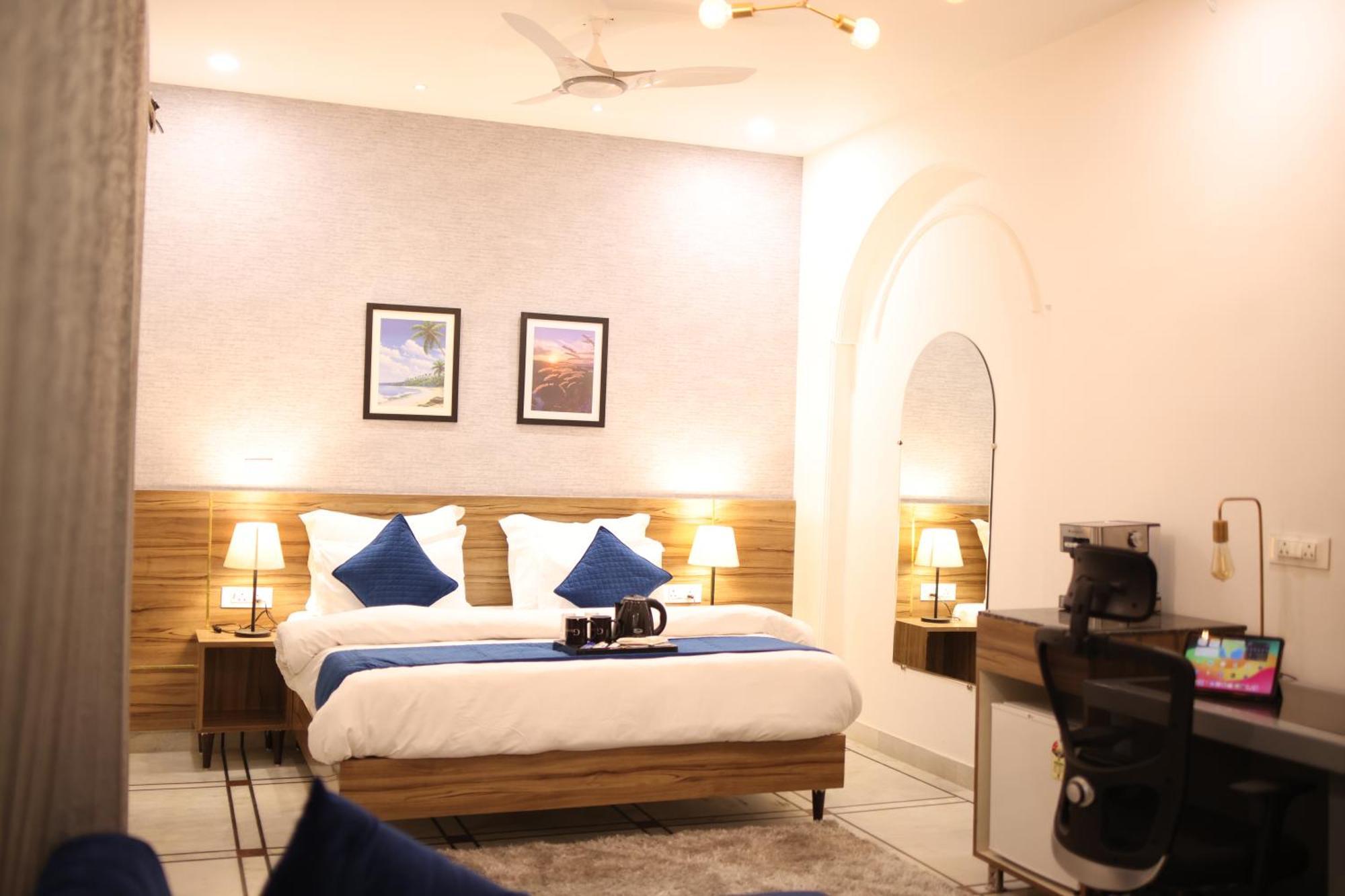 Gallivanto Inn - Rohini Delhi  Exterior photo