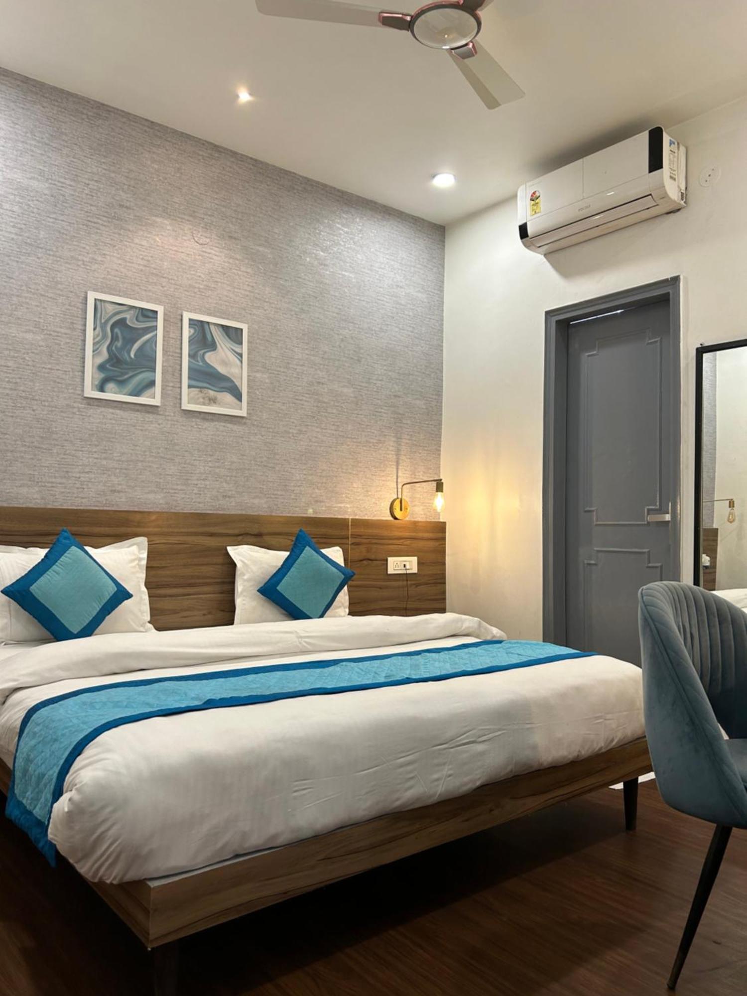 Gallivanto Inn - Rohini Delhi  Exterior photo